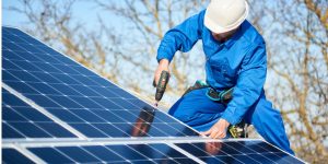 Installation Maintenance Panneaux Solaires Photovoltaïques à Ecuras